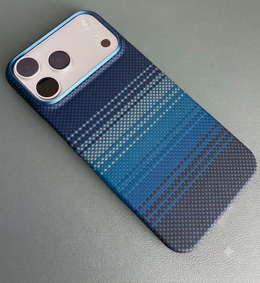 [FREE SHIPPING] WOVEN THIN MAGSAFE CARBON FIBER CASE FOR IPHONE 17 PRO MAX